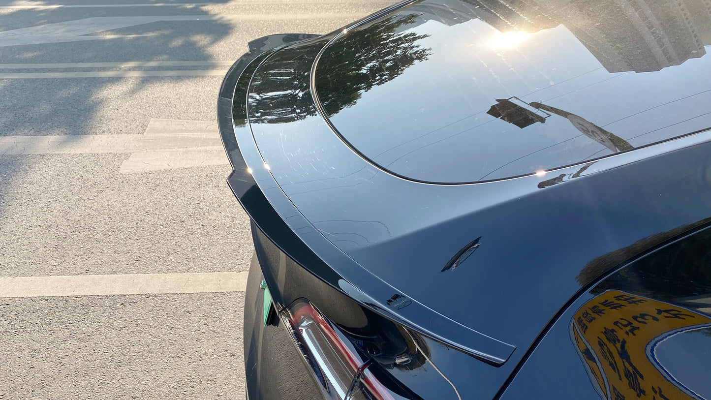 Спойлер за Tesla Model Y 2020+